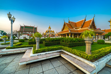 Fototapeta na wymiar Wat Benchamabophit Dusit wanaram. Bangkok, Thailandia.