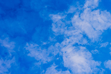 Fototapeta na wymiar Beautiful spring blue sky and white light cirrus clouds