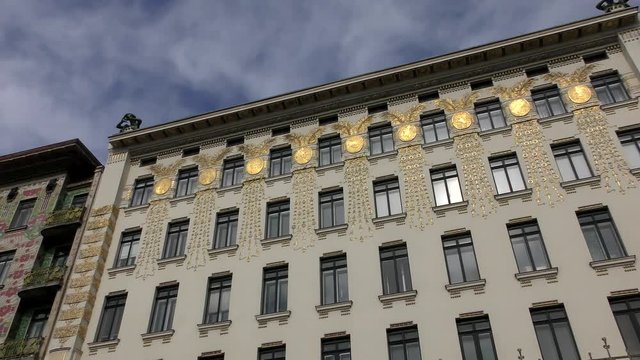 Jugendstilimpressionen aus Wien - Majolikahaus an der linken Wienzeile 