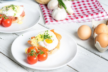 breakfast brunch eggs ham smoked salmon coffee cappuccino table share