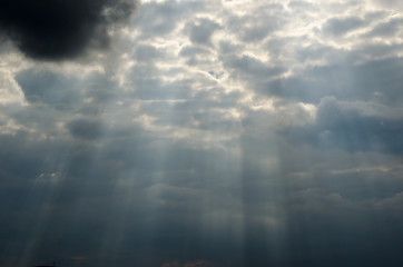 Sun light passing through clouds