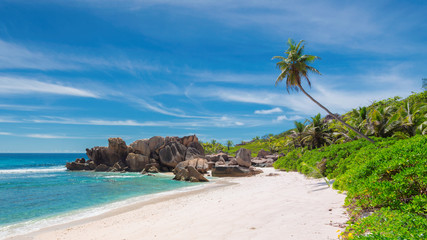 Fototapeta na wymiar Beautiful beach on Seychelles.