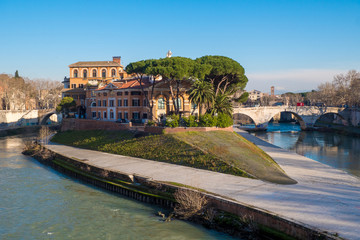 Obraz premium Tiberina Island (Isola Tiberina) on the river Tiber in Rome, Italy
