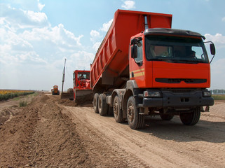 Truck unload earth