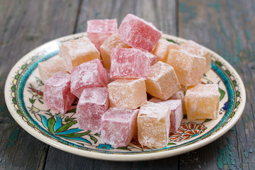 turkish delight with powdered sugar