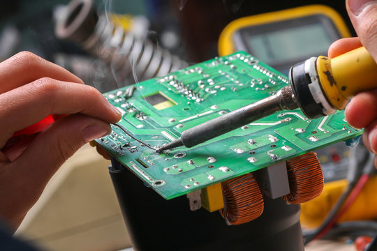 Repair of electronic devices, tin soldering parts