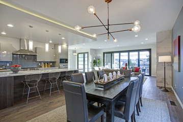 Sleek modern kitchen design with a large kitchen peninsula