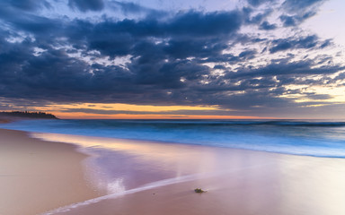 Fototapeta premium Sunrise Seascape and Beach