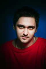 Obraz premium emotional young man photo in studio