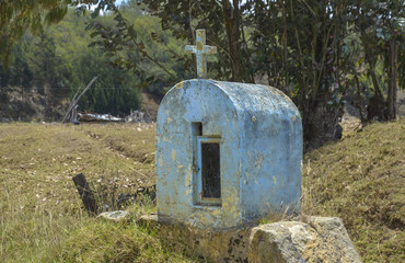 Virgin altar by the road