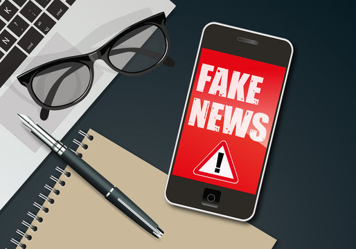 fake news - infos - information - mensonge - smartphone - faux - réseau social - mentir, 