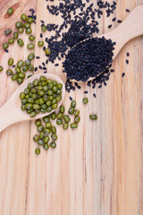 Mung bean and black sesame