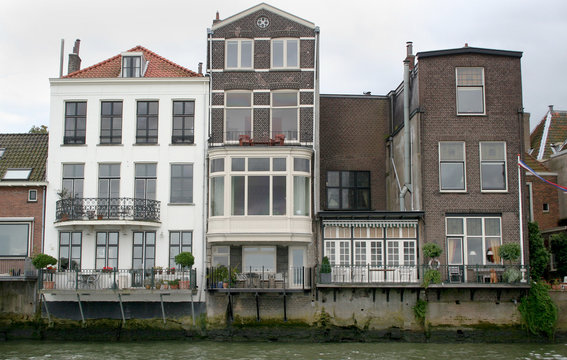 Skyline seen from river the oude Maas