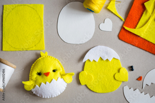 Felt fowl, felt sheets, template, threads upon the desk image regarding Free Printable Felt Craft Patterns called Felt fowl, felt sheets, template, threads upon the desk