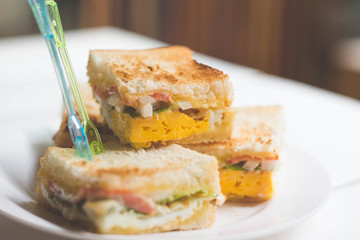 Sandwichs egg on the white cup