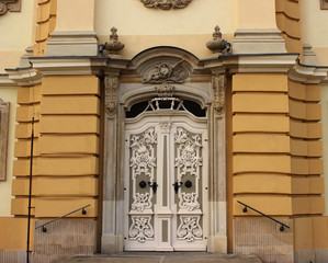 White door with beautiful architectural elements