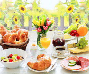 Frühstück im Garten