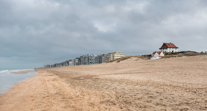 Cloudy day on the Belgian Coast during winter.