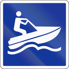 German inland water navigation sign - Permission personal water crafts