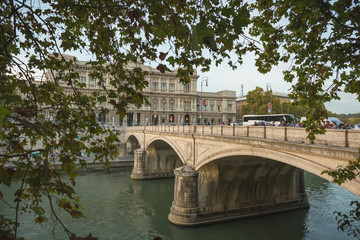 Obraz premium the bridge over the Tiber Rome Italy