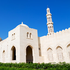 Fototapeta na wymiar in oman muscat the old mosque