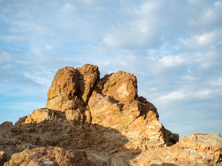 Fototapeta premium Rock formation at a park on a sunny day