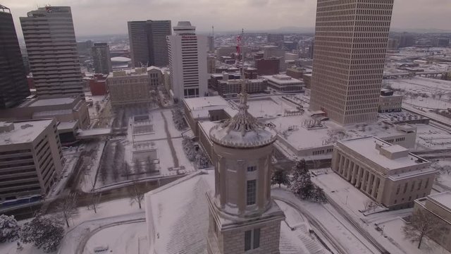 Nashville Snow- building with flags move
