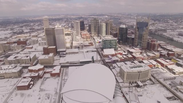 Nashville Snow- Skyline coming closer