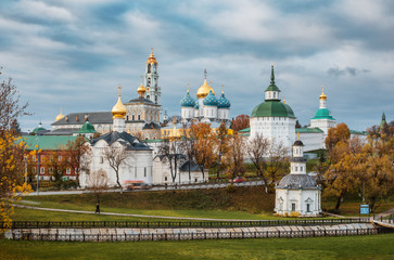Fototapeta na wymiar Trinity St. Sergy Monastery in autumn. Sergiev Posad, Russia