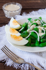 fresh salad of green beans with eggs