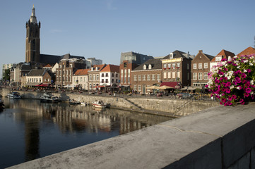 Fototapeta premium zicht op het centrum van Roermond, Limburg