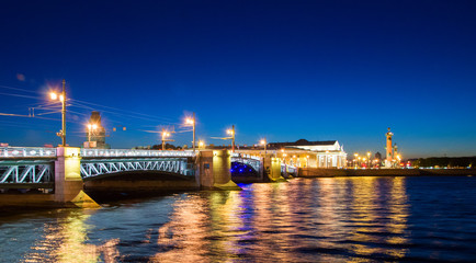 Fototapeta na wymiar Saint Petersburg. Russia. August, 2015: Night city, sights of the center, river, lights 