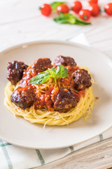 spaghetti with meatballs