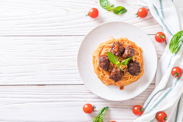 spaghetti with meatballs
