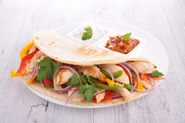 tortilla with chicken and vegetable