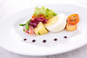 boiled egg and vegetable