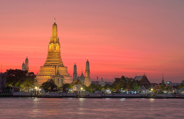 HDR picture Arun temple with Twilight evening Bangkok in Thailand.