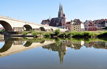 Obraz premium bridge and city Regensburg, Germany, Europe