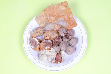 Indonesian street food : meatballs