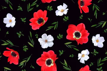 Behang Naadloos bloemmotief met rode anemonen © Maria