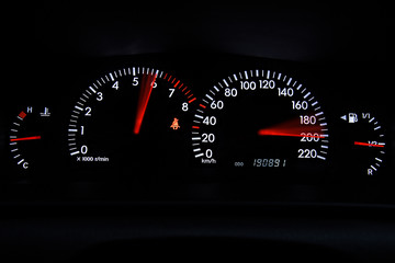 dashboard auto speedometer