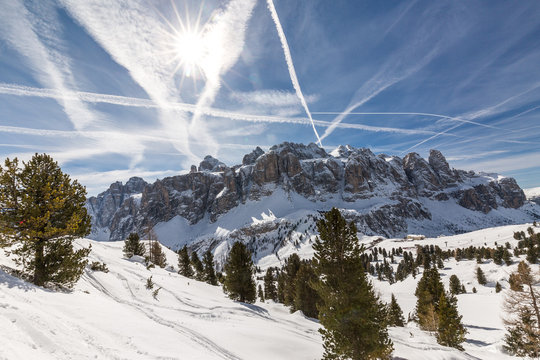 Chemtrails &uuml;ber der Sella Gruppe in den Dolomiten? ;-) 