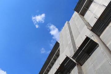 Cantiere edile e lavori in corso - ristrutturare