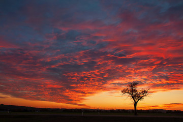Sonnenuntergang in der Eifel, Deutschland