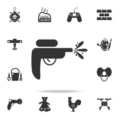 Water gun toy icon. Detailed set of baby toys icons. Premium quality graphic design. One of the collection icons for websites, web design, mobile app