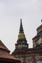 Wat Yai Chai Mongkol the most important historical temple that one of the most popular temples in Ayutthaya. The outstanding architecture pagoda. The surrounding area has a beautiful garden.