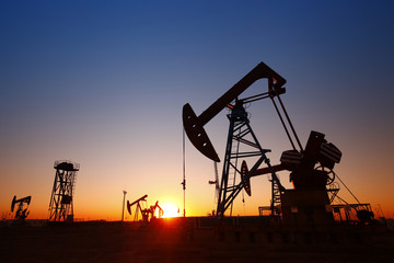 Oil pump, oil industry equipment