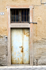 brown door    lombardy       the milano   closed brick terrace rusty