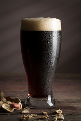 Dark beer and peanuts