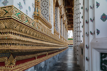 Obraz na płótnie Canvas Tempel Wat Arun in Bangkok Detailaufnahme - Thailand,